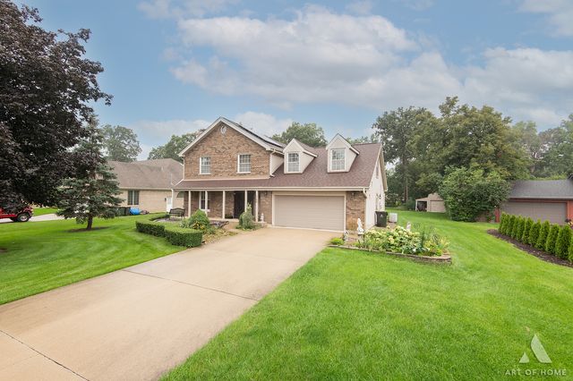 349 Tioga Trail, Wood Dale, IL 60191