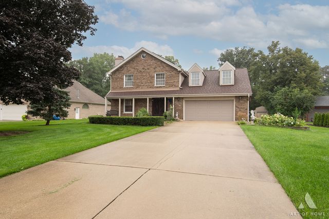 349 Tioga Trail, Wood Dale, IL 60191