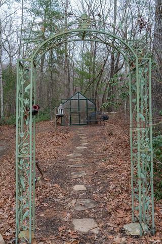 561 Cartecay Trace, Ellijay, GA 30536