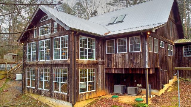 561 Cartecay Trace, Ellijay, GA 30536