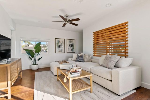 1828 Cable St, San Diego, CA 92107