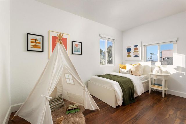 1828 Cable St, San Diego, CA 92107