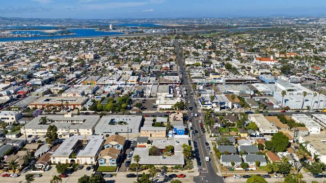 1828 Cable St, San Diego, CA 92107