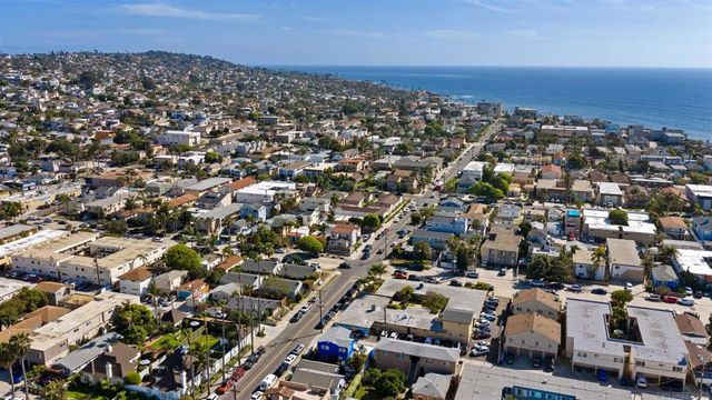 1828 Cable St, San Diego, CA 92107