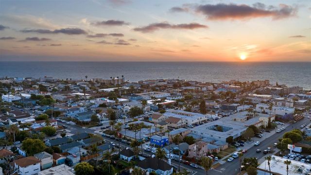 1828 Cable St, San Diego, CA 92107