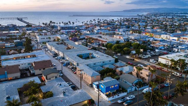 1828 Cable St, San Diego, CA 92107