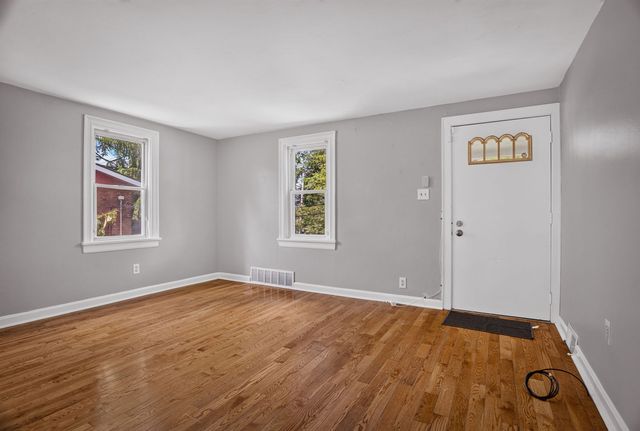 7722 Lloyd AVENUE, Swissvale, PA 15218
