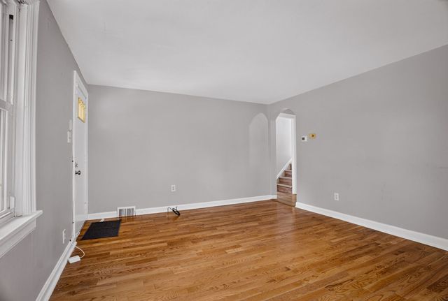 7722 Lloyd AVENUE, Swissvale, PA 15218