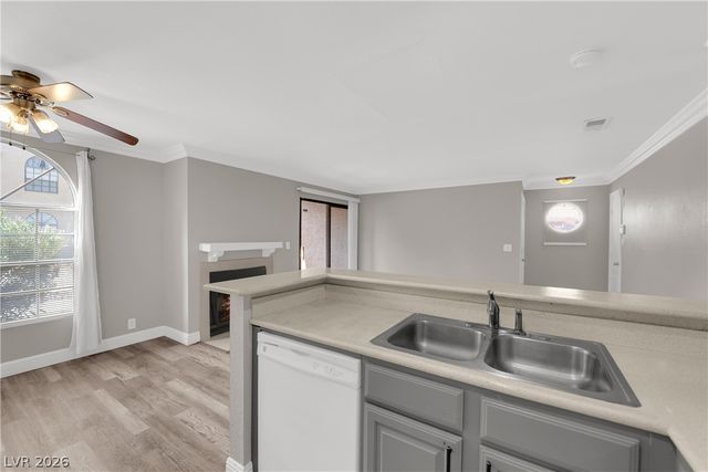 4050 Pacific Harbors Drive 124, Las Vegas, NV 89121