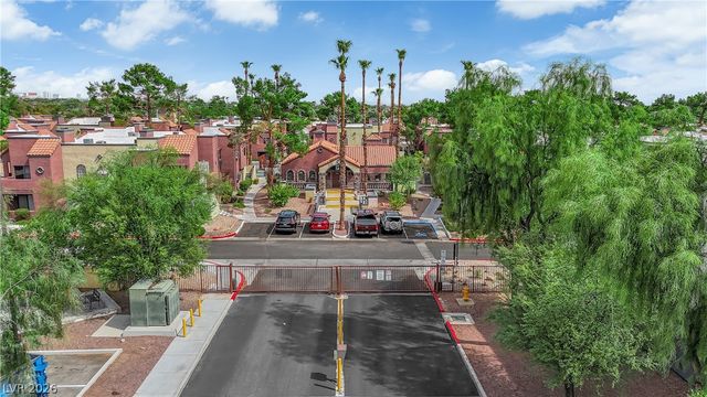 4050 Pacific Harbors Drive 124, Las Vegas, NV 89121