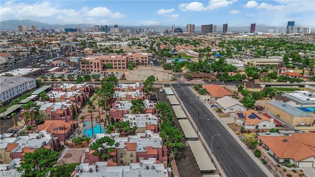 4050 Pacific Harbors Drive 124, Las Vegas, NV 89121