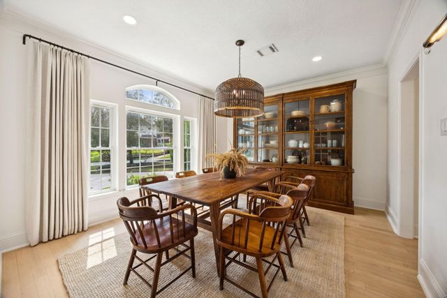 2 Thundercreek Place, Spring, TX 77381