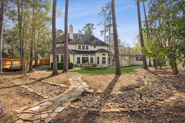 2 Thundercreek Place, Spring, TX 77381