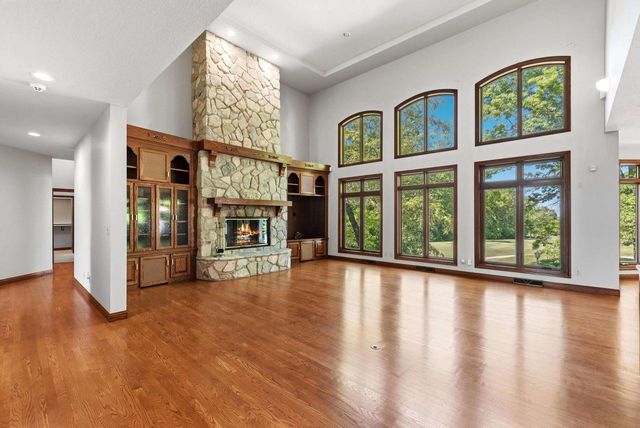 364 LEDGEWOOD DRIVE, Fond Du Lac, WI 54937