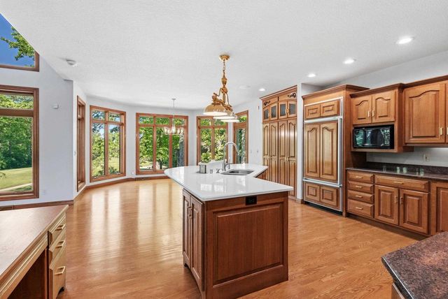 364 LEDGEWOOD DRIVE, Fond Du Lac, WI 54937