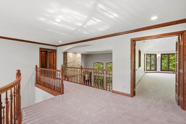 364 LEDGEWOOD DRIVE, Fond Du Lac, WI 54937