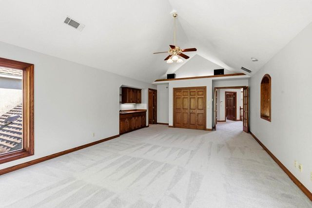 364 LEDGEWOOD DRIVE, Fond Du Lac, WI 54937
