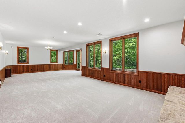 364 LEDGEWOOD DRIVE, Fond Du Lac, WI 54937