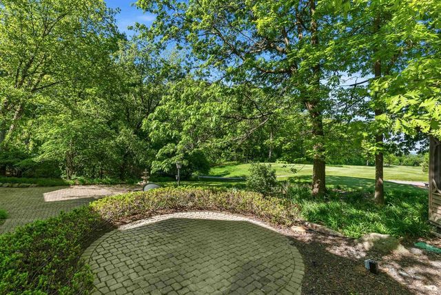364 LEDGEWOOD DRIVE, Fond Du Lac, WI 54937