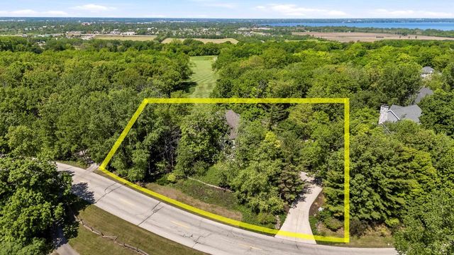 364 LEDGEWOOD DRIVE, Fond Du Lac, WI 54937
