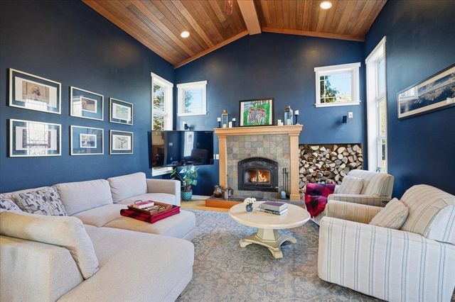 5226 Ninebark Drive, Fitchburg, WI 53711