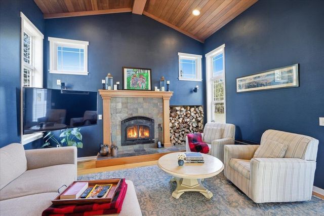 5226 Ninebark Drive, Fitchburg, WI 53711