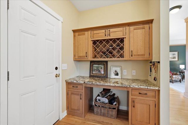 5226 Ninebark Drive, Fitchburg, WI 53711