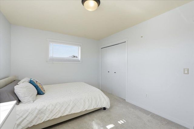 5226 Ninebark Drive, Fitchburg, WI 53711