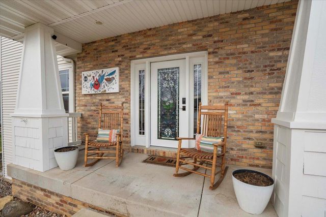 5226 Ninebark Drive, Fitchburg, WI 53711