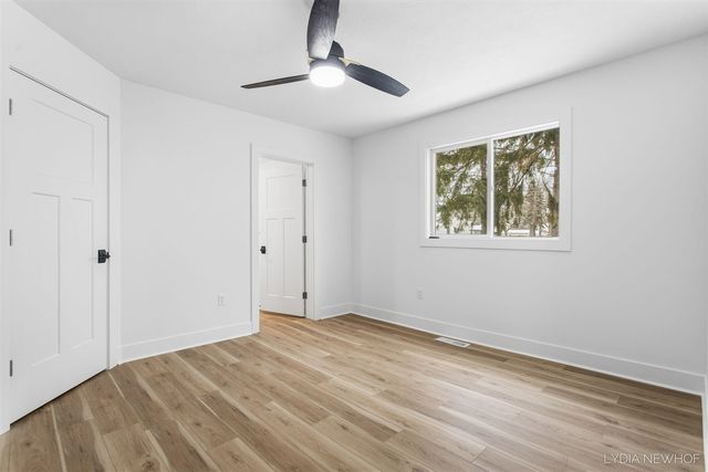 156 W 19th Street, Holland, MI 49423