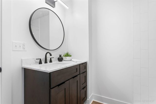 156 W 19th Street, Holland, MI 49423