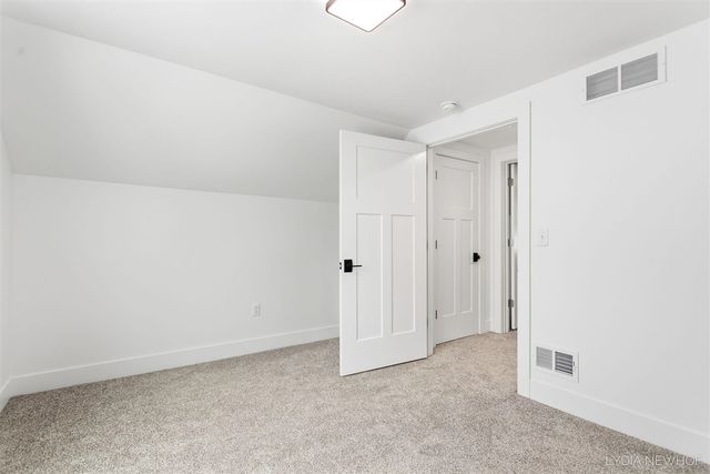 156 W 19th Street, Holland, MI 49423