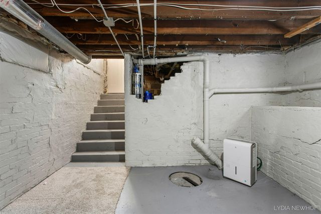 156 W 19th Street, Holland, MI 49423