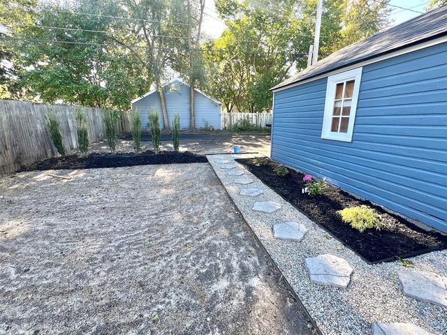 156 W 19th Street, Holland, MI 49423