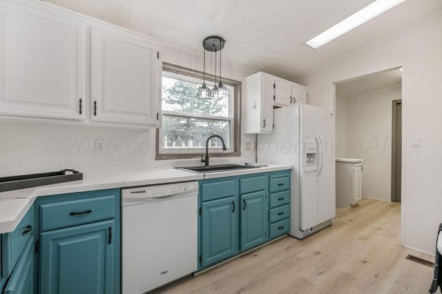 200 5TH Avenue, Canyon, TX 79015