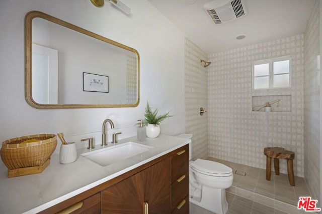 1031 Olancha Drive, Los Angeles, CA 90065