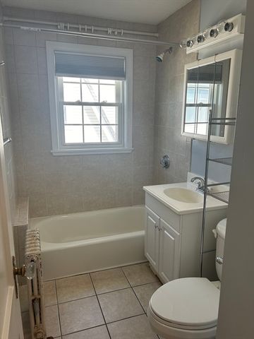 79 Orchard 2, Watertown, MA 02472