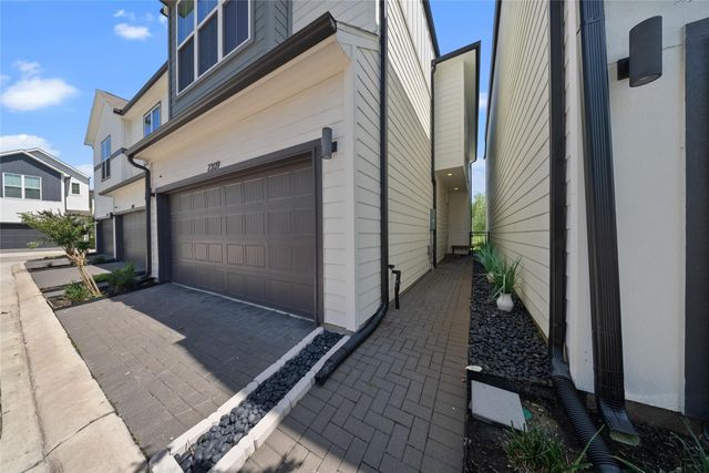 2309 Silva Park Lane, Houston, TX 77091