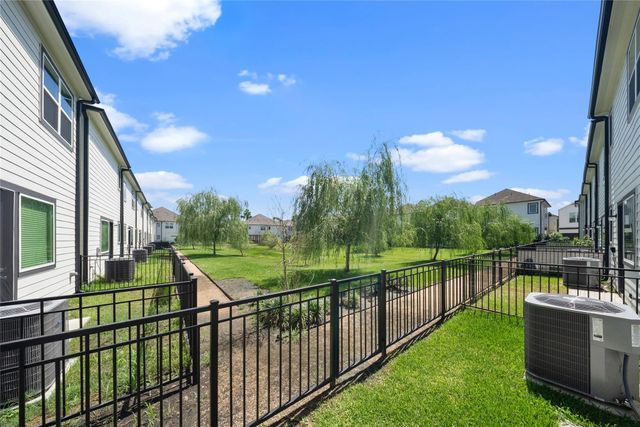 2309 Silva Park Lane, Houston, TX 77091