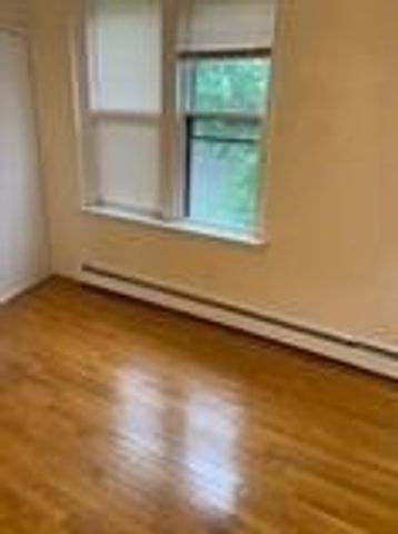 53 South Huntington 305, Boston, MA 02130