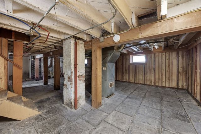 414 18th SE Street, Cedar Rapids, IA 52403