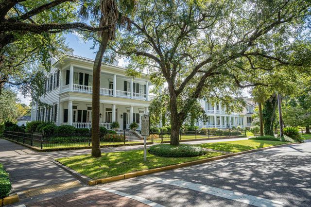 200 Joanna Gillard Ln., Georgetown, SC 29440
