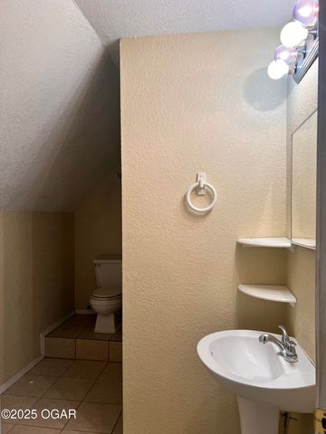 401 N Byers Avenue, Joplin, MO 64801