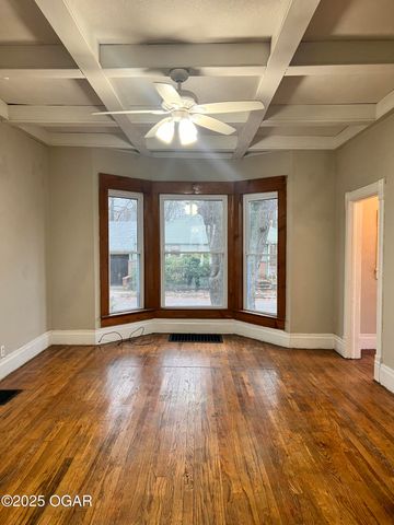 401 N Byers Avenue, Joplin, MO 64801