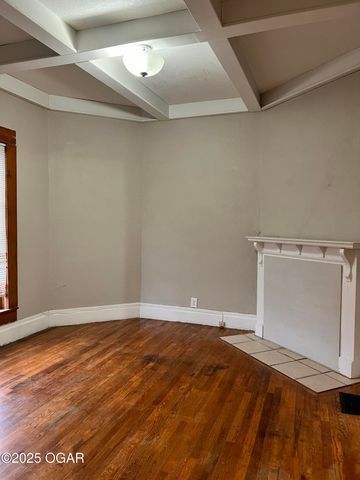 401 N Byers Avenue, Joplin, MO 64801