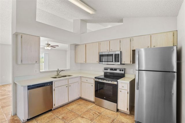 114 OXFORD ROAD, Davenport, FL 33896