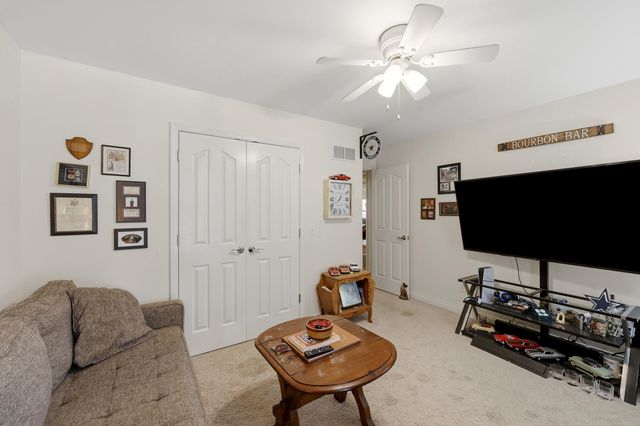 105 Wild Cherry Way, Frankfort, KY 40601