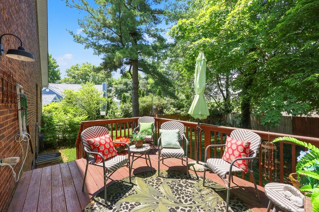 105 Wild Cherry Way, Frankfort, KY 40601