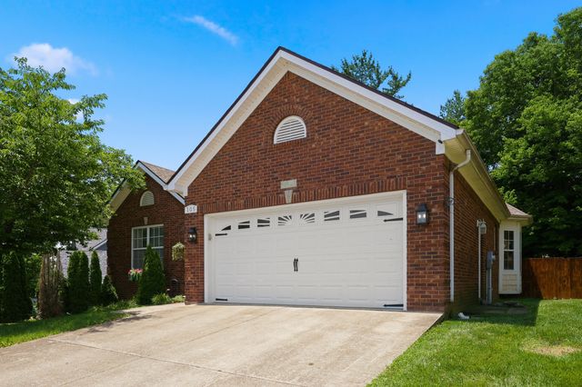 105 Wild Cherry Way, Frankfort, KY 40601