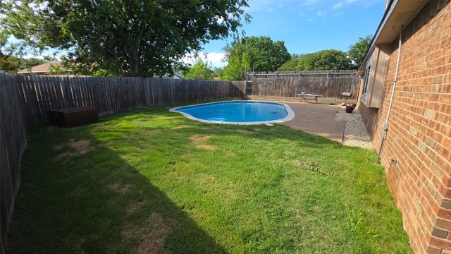 10016 Buffalo Grove Road, Fort Worth, TX 76108